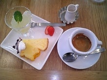$木村友泉のオリーブログ-カフェLUCCA02
