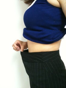 木村友泉のオリーブログ-くびれ美人03