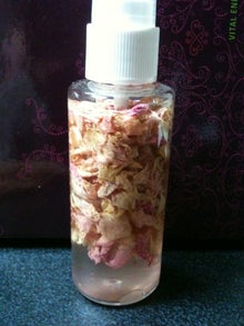 木村友泉のオリーブログ-薔薇液02