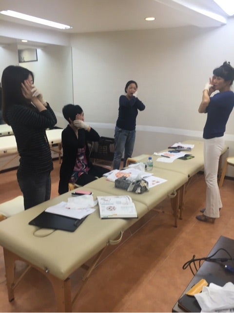 {0F352C69-5BCD-404E-945F-547456644127}