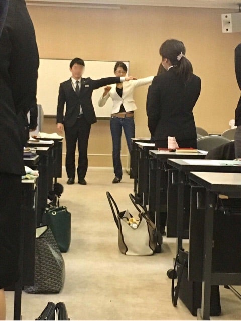 {371487AB-313F-4AC5-9C54-28FBC4F03A64}