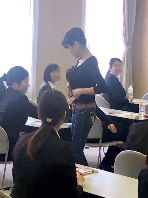 {23FFCAB8-841A-4A60-9E24-6CF7FACDED27}